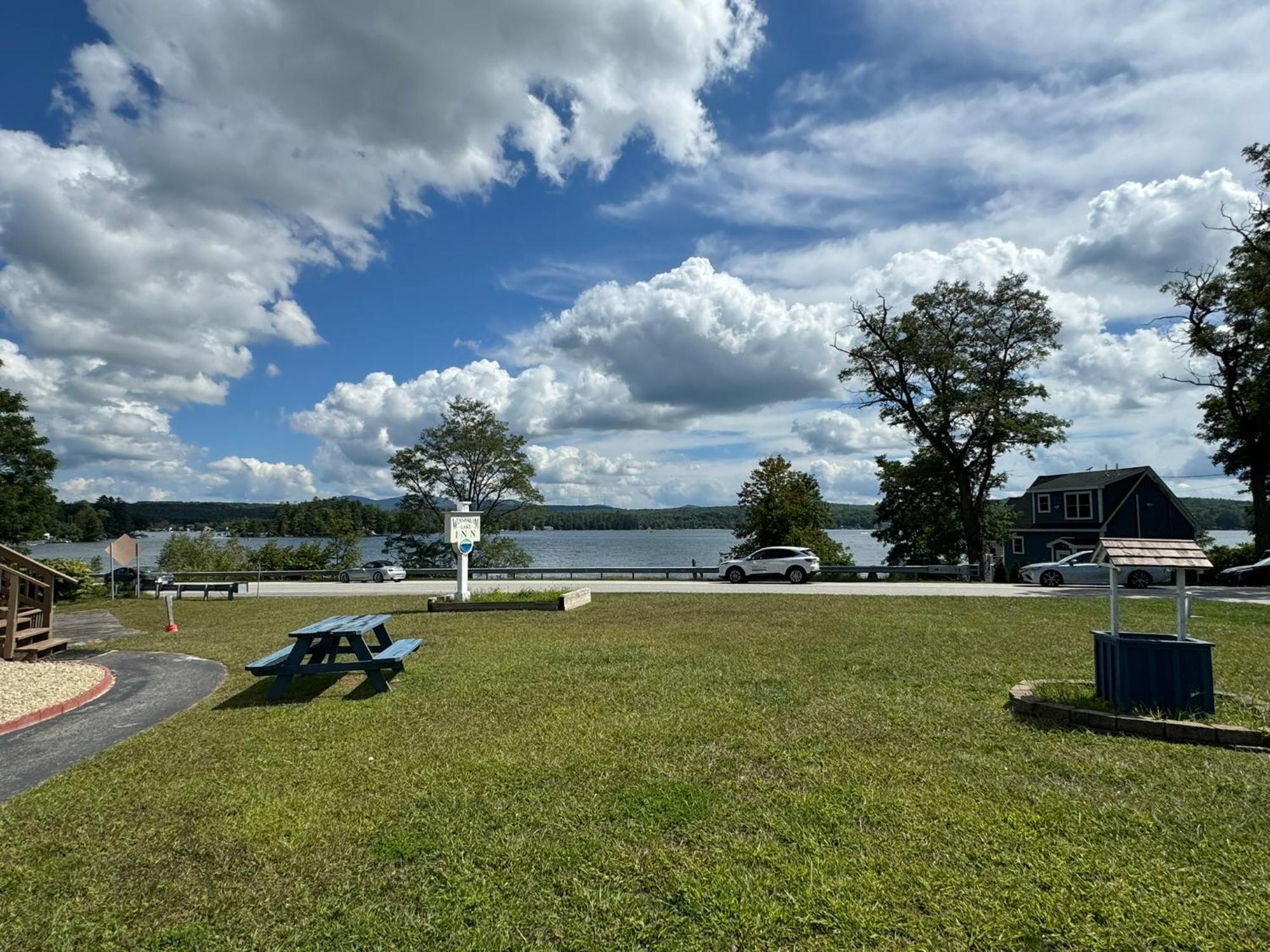 Winnisquam Lake Inn Тілтон Екстер'єр фото