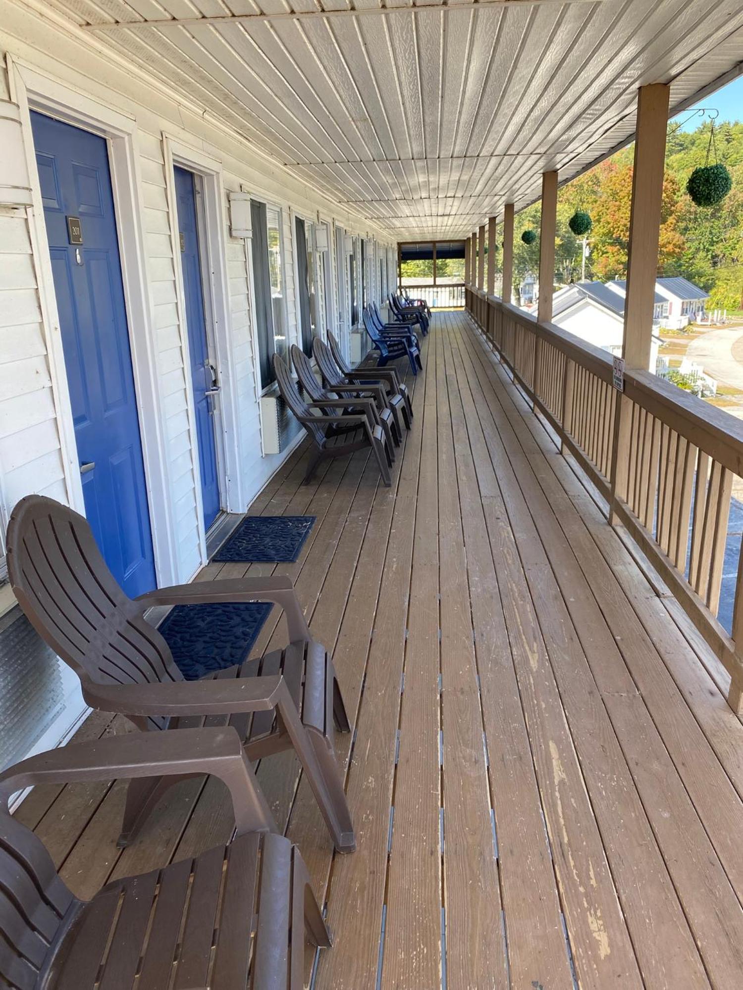Winnisquam Lake Inn Тілтон Екстер'єр фото